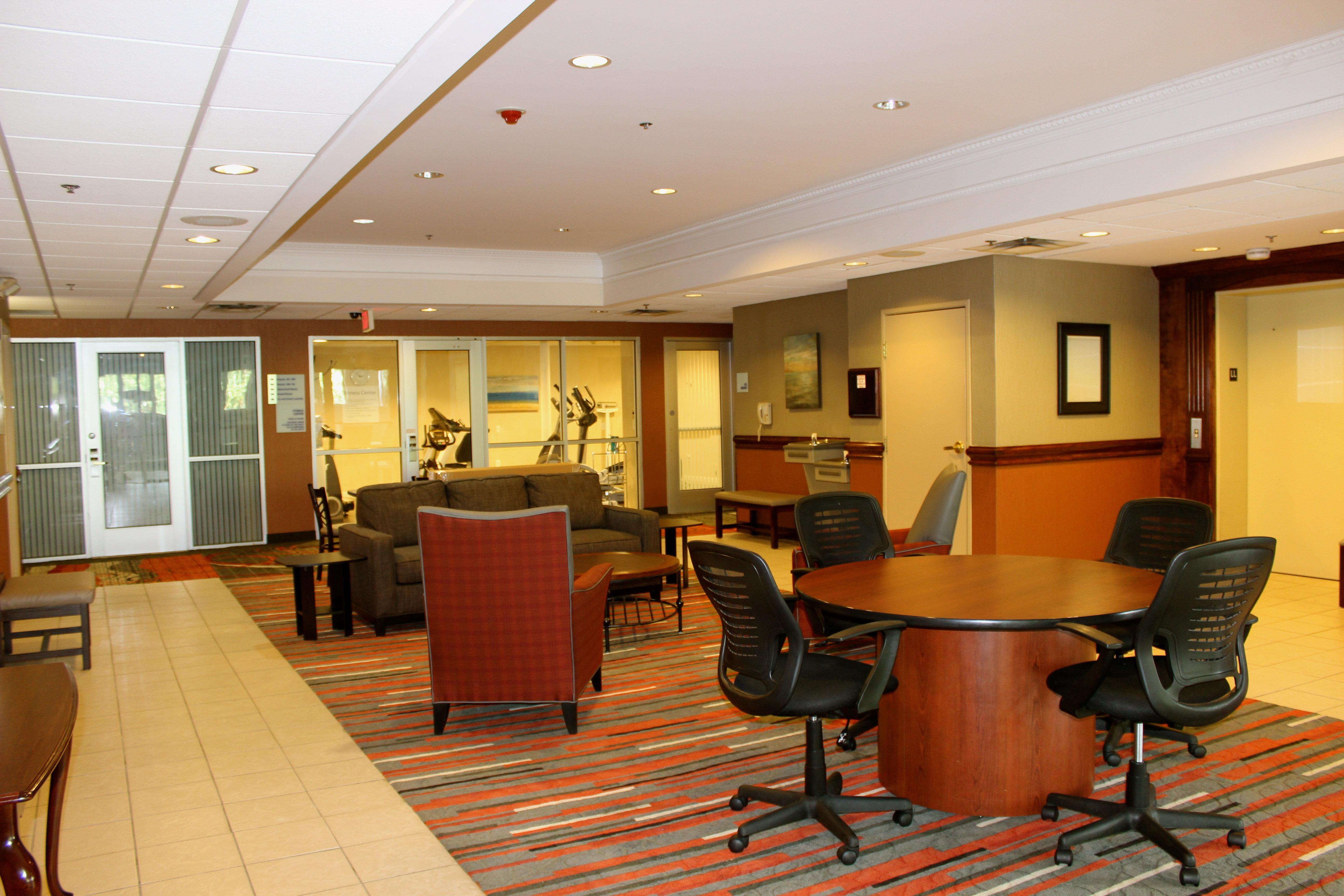 Holiday Inn Express Hotel & Suites Waterford By Ihg Ngoại thất bức ảnh