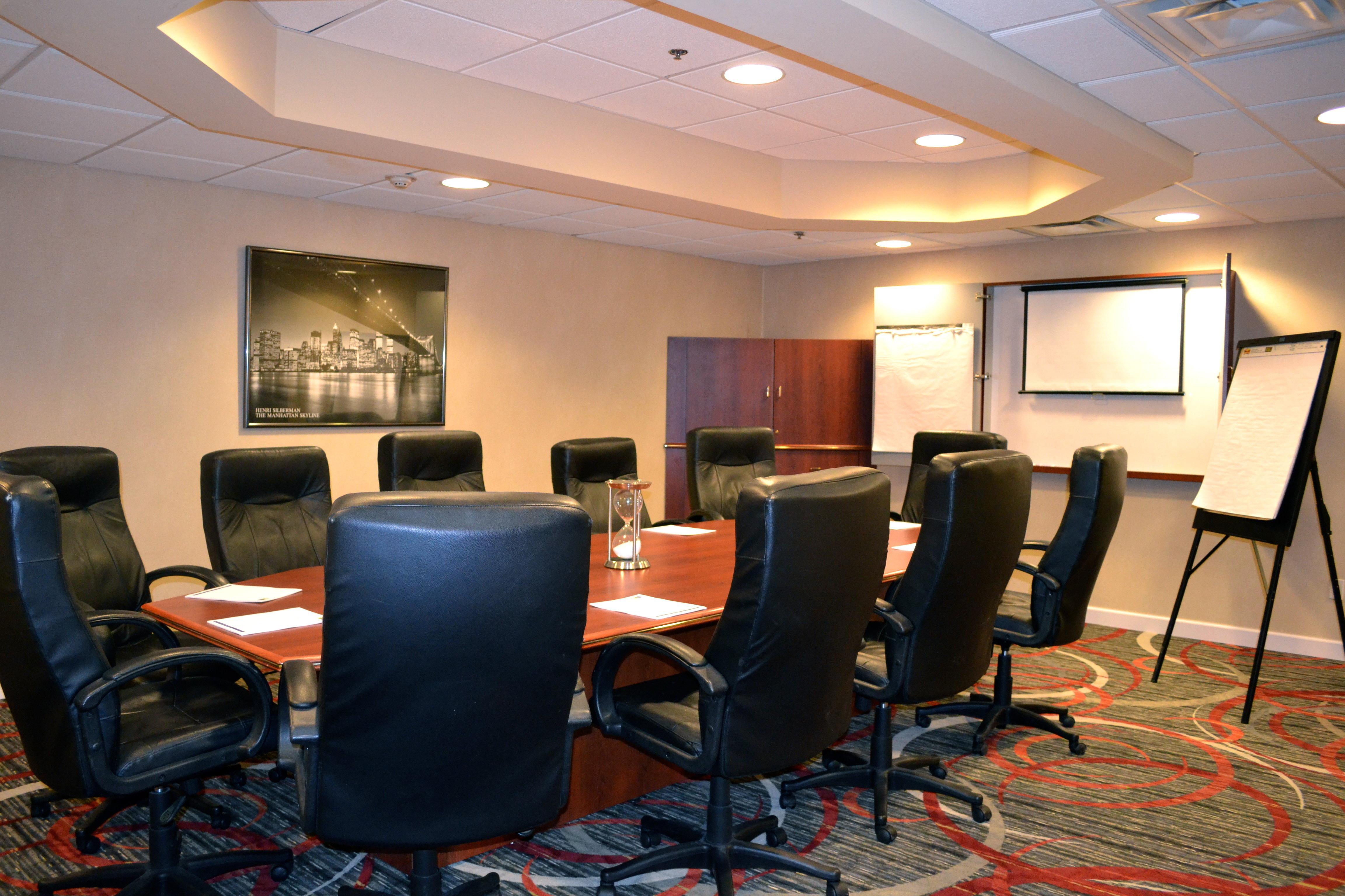 Holiday Inn Express Hotel & Suites Waterford By Ihg Ngoại thất bức ảnh